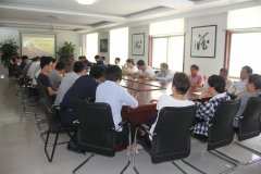 重溫《共產(chǎn)黨宣言》，堅(jiān)定信仰信念 -------心心酒業(yè)黨委組織開